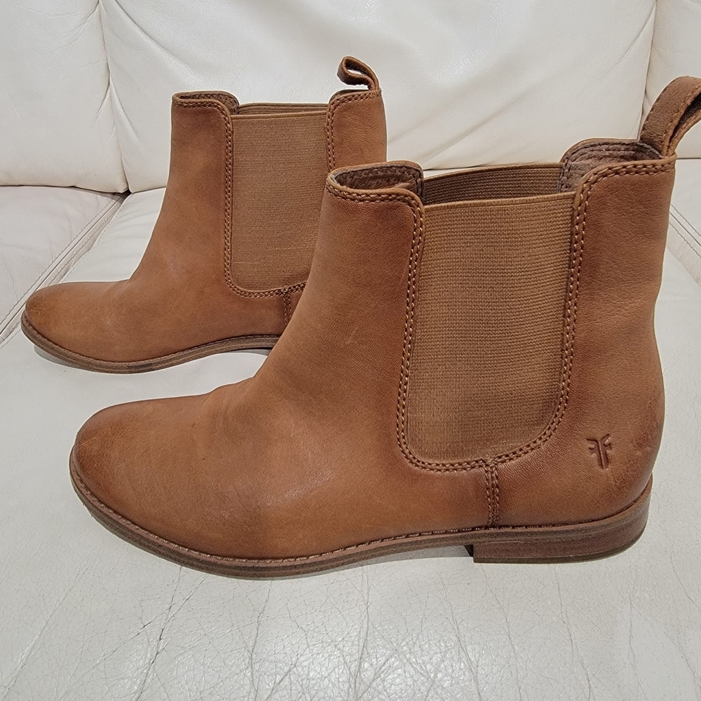 Frye Anna Chelsea Ankle Boots - Size 6M Womens Pull On Slip On